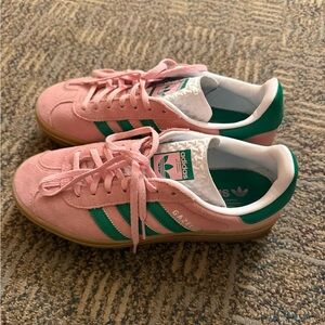 ADIDAS GAZELLE BOLD PINK AND GREEN SNEAKERS